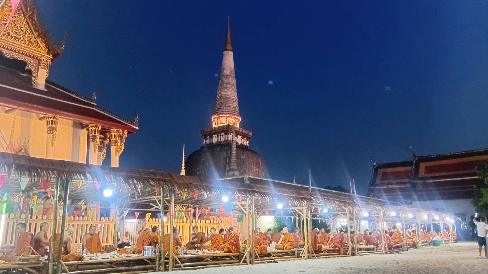 บุญแรกปีใหม่ ให้ทานไฟ เมืองนคร ประจำปี 2569